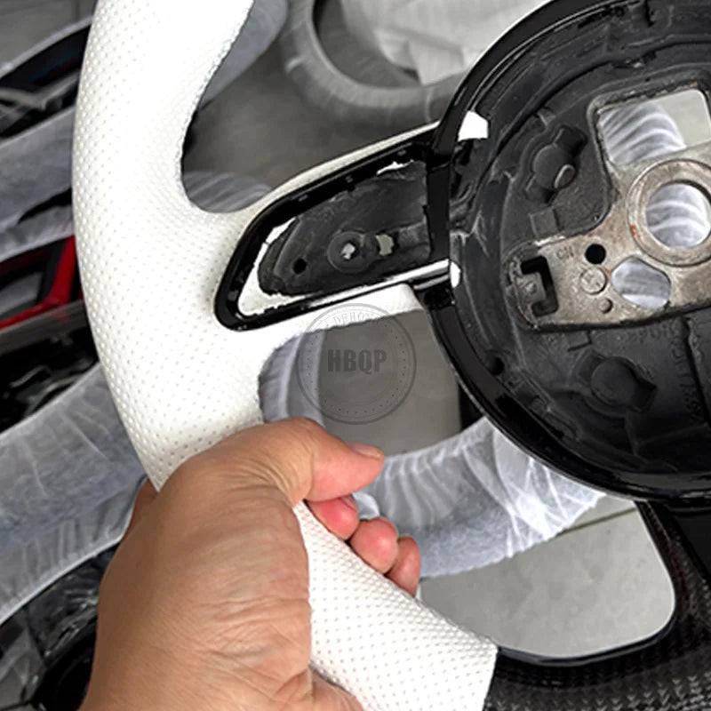 Volant Audi Sport Fibre de Carbone Édition Black&White (RS,S,Sline...)